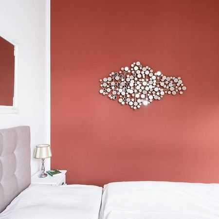 Sc 05 By Rockchair Apartments L Superhost Status L 2 Bedrooms Boxspringbeds Balcony Elevator - Cozy Family & Business Flair Welcomes You! Berlín Exterior foto