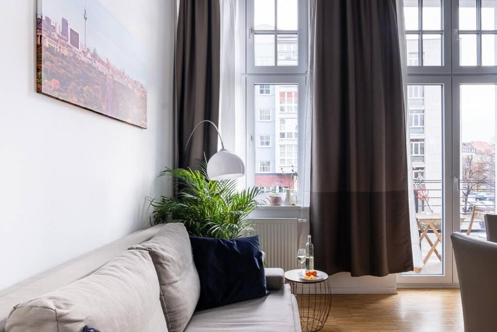 Sc 05 By Rockchair Apartments L Superhost Status L 2 Bedrooms Boxspringbeds Balcony Elevator - Cozy Family & Business Flair Welcomes You! Berlín Exterior foto