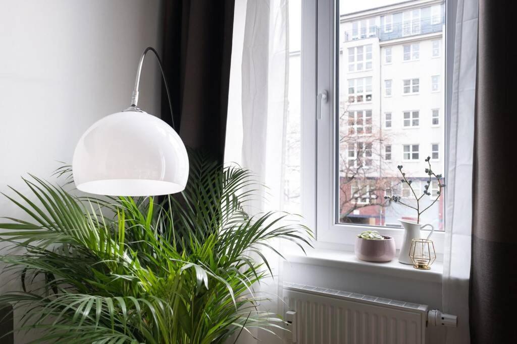 Sc 05 By Rockchair Apartments L Superhost Status L 2 Bedrooms Boxspringbeds Balcony Elevator - Cozy Family & Business Flair Welcomes You! Berlín Exterior foto